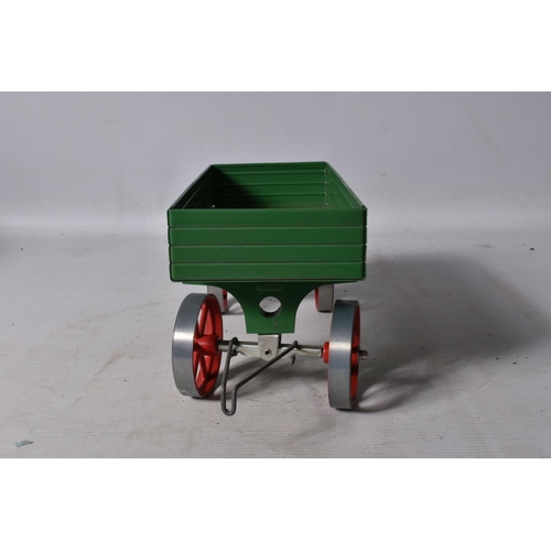 96 - A BOXED MAMOD STEAM TRACTION ENGINE, No.T.E.1a, green body with red, black, cream and bare metal det... 