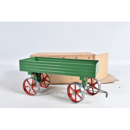 96 - A BOXED MAMOD STEAM TRACTION ENGINE, No.T.E.1a, green body with red, black, cream and bare metal det... 