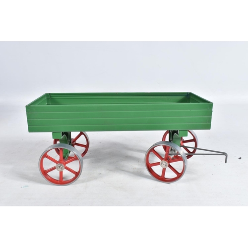 96 - A BOXED MAMOD STEAM TRACTION ENGINE, No.T.E.1a, green body with red, black, cream and bare metal det... 