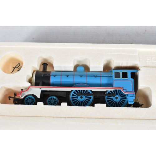 118 - A BOXED HORNBY RAILWAYS OO GAUGE THOMAS AND FRIENDS, 'Edward' the blue engine No.2 (R9232), appears ... 