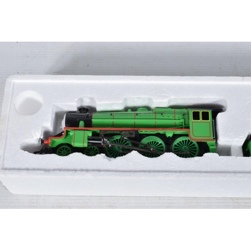 119 - A BOXED HORNBY RAILWAYS OO GAUGE THOMAS AND FRIENDS, 'Henry' the green engine No.3 (R9049), appears ... 