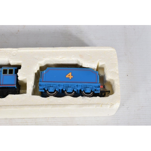 120 - A BOXED HORNBY RAILWAYS OO GAUGE THOMAS AND FRIENDS, 'Gordon' the blue engine No.4 (R383), appears c... 