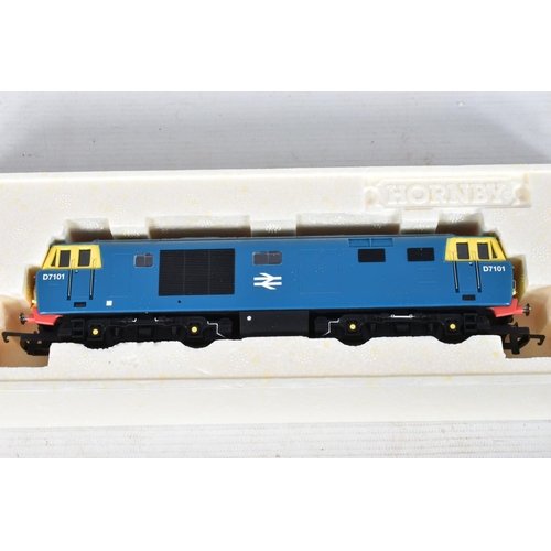 124 - TWO BOXED HORNBY RAILWAYS OO GAUGE THOMAS AND FRIENDS LOCOMOTIVES, 'Hymek' No.D7071, B.R. blue liver... 