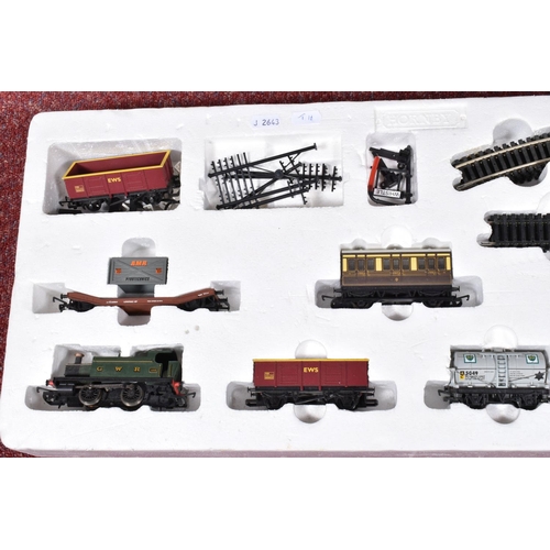 134 - A BOXED HORNBY RAILWAYS OO GAUGE THE WESTERN SPIRIT SET, No.R1109, comprising class 101 Holden Tank ... 