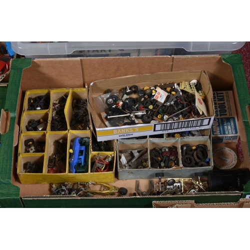 139 - A QUANTITY OF UNBOXED AND ASSORTED VINTAGE SCALEXTRIC, AIRFIX AND OTHER SLOT CARS, not tested, all i... 