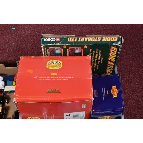 142 - A QUANTITY OF BOXED AND UNBOXED MODERN DIECAST VEHICLES, to include boxed Corgi Classics Truck Set a... 