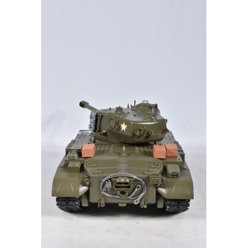 149 - A BOXED HENG LONG SQS 1/16 SCALE RADIO CONTROLELD SNOW LEOPARD BATTLE SMOKING TANK, the box features... 