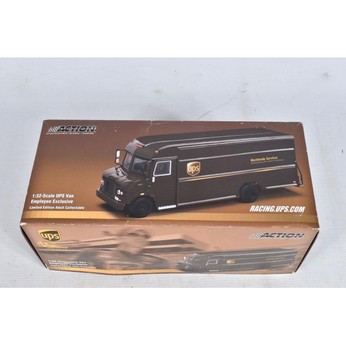 161 - A BOXED CORGI CLASSICS HEAVY HAULAGE SERIES TWO SCAMMELL CONSTRUCTORS AND 24 WHEEL LOW LOADER SET - ... 