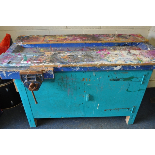 1080 - A WOODEN WORKBENCH with two Record 52E vices attached (paint spills to surface)