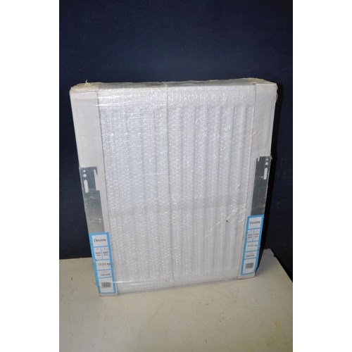 1097 - A DIMPLEX E420 OIL FILLED RADIATOR in original box (PAT pass and working) along with a unbranded new... 