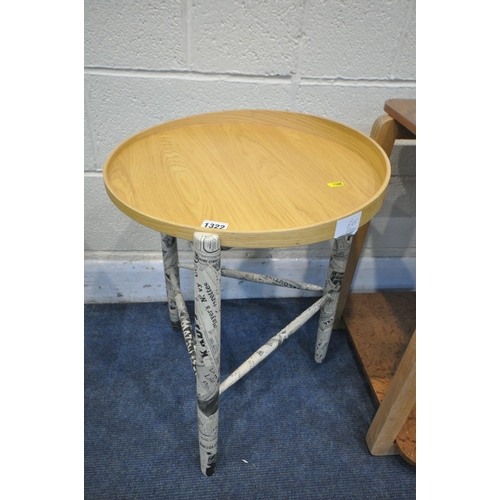 1322 - AN ERCOL ASH CIRCULAR LAMP TABLE, diameter 45cm x height 55cm (condition:-the supports and stretcher... 