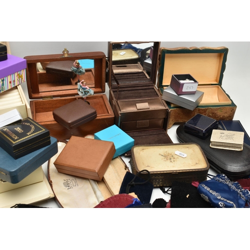 111 - A BOX OF ASSORTED JEWELLERY BOXES, to include a large hinged jewellery box with multiple compartment... 