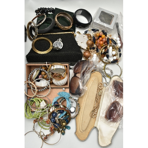 113 - A BOX OF ASSORTED COSTUME JEWELLERY, to include beaded necklaces, fob watch, bangles, imitation pear... 