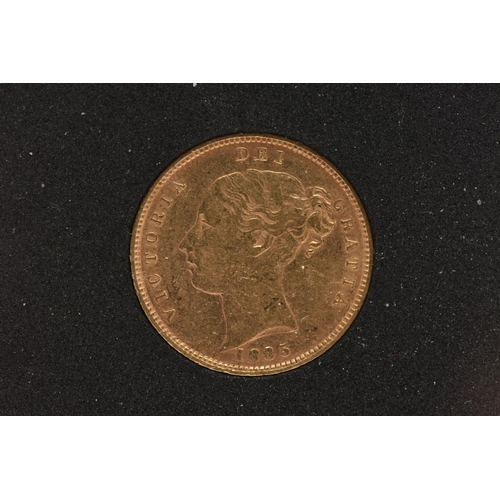 21 - A BOXED 1885 VICTORIA HALF GOLD SOVEREIGN ENCASED IN A PERSPEX SLEEVE, 3.97 grams, 9.16 fine comes i... 