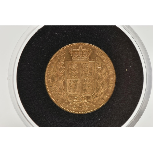 3 - A FULL GOLD SOVEREIGN COIN 1843 VICTORIA, 7.988 grams, 0.916 fine, 22.05mm, London