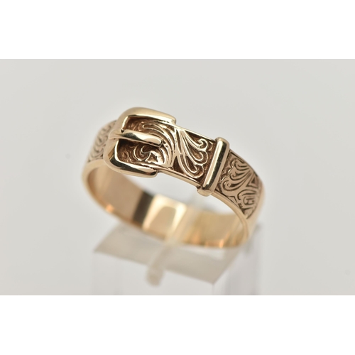 73 - A GENTS 9CT YELLOW GOLD BUCKLE RING, scrolling detail, hallmarked 9ct Birmingham, ring size Z1, appr... 