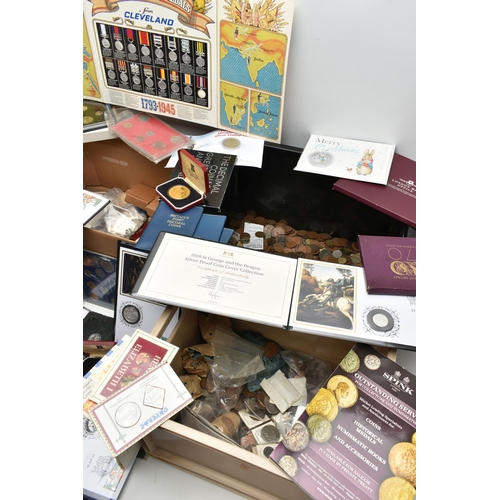 125 - PLASTIC AND CARDBOARD BOXES OF COINS AND COMMEMORATIVES, to include BU and Proof UK year sets, many ... 