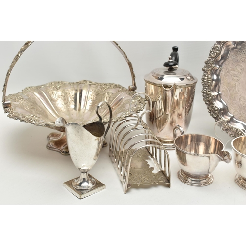 153 - A BOX OF LATE 19TH AND EARLY 20TH CENTURY SILVER PLATE, including a Garrard & Co Ltd Regent Plate fo... 