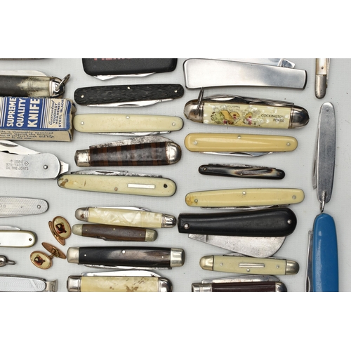 162 - A BOX OF ASSORTED PEN KNIVES, POCKET PRUNING KNIVES, ETC, some promotional items, Royal commemorativ... 