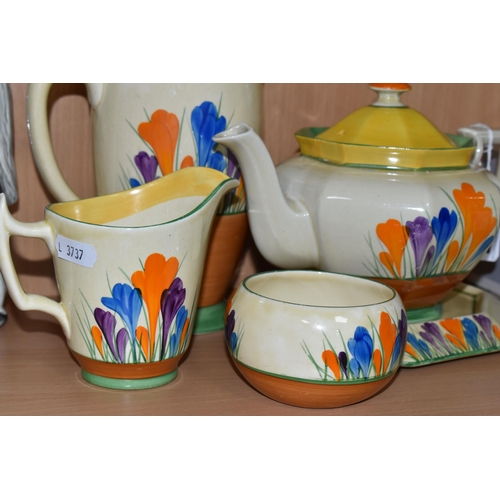 367 - FIVE PIECES OF CLARICE CLIFF 'CROCUS' PATTERN TEA WARES, for Wilkinson's Ltd and Newport Pottery, co... 