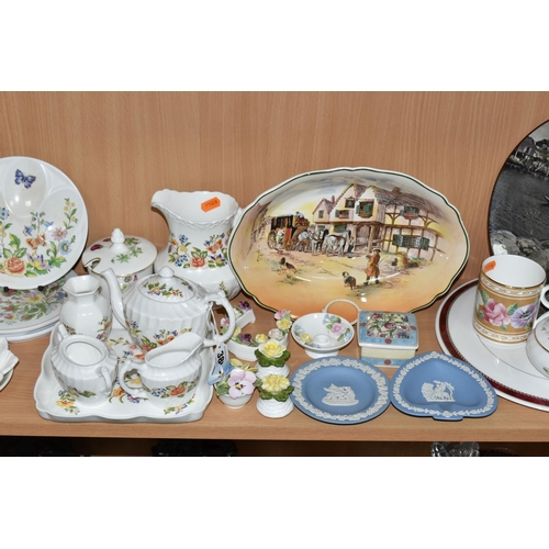 380 - A GROUP OF CERAMICS, to include assorted Aynsley Cottage Garden tea and gift wares, an Aynsley Wild ... 