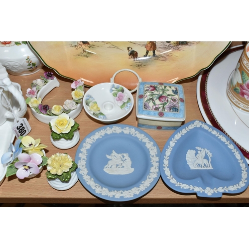 380 - A GROUP OF CERAMICS, to include assorted Aynsley Cottage Garden tea and gift wares, an Aynsley Wild ... 