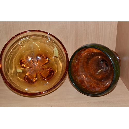 384 - A MID- CENTURY WHITEFRIARS GOLDEN AMBER GLASS BOWL, designed by William Wilson, pattern No. 9335, di... 