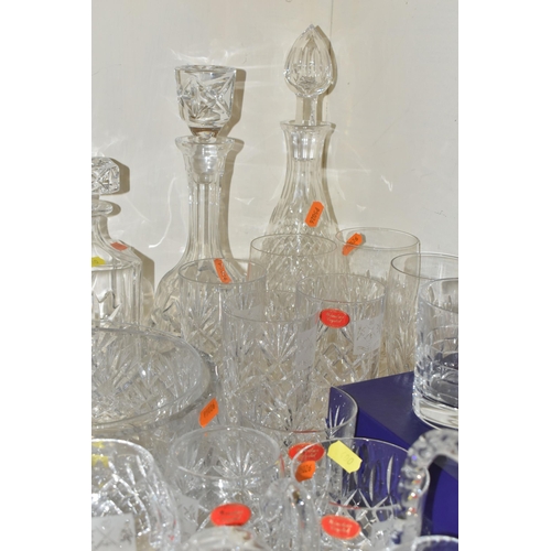 400 - A LARGE QUANTITY OF CUT CRYSTAL, comprising a pair of pink Caithness glass bud vases, a Caithness 'M... 