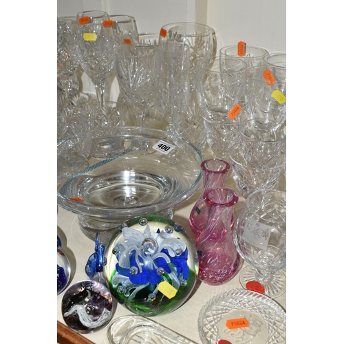 400 - A LARGE QUANTITY OF CUT CRYSTAL, comprising a pair of pink Caithness glass bud vases, a Caithness 'M... 