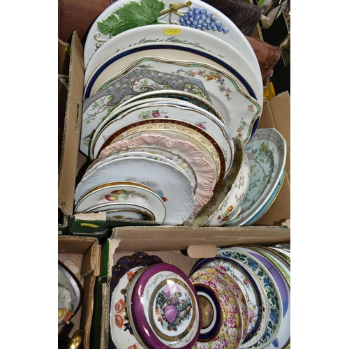 432 - FIVE BOXES OF CERAMICS AND GLASSWARE, to include a  Jasba Keramic West German 137/25, a cream Beswic... 