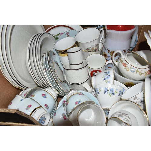 461 - SIX BOXES OF CERAMICS, to include Booth's 'Real Olde Willow' pattern dishes, a Boch Delfts wall plat... 