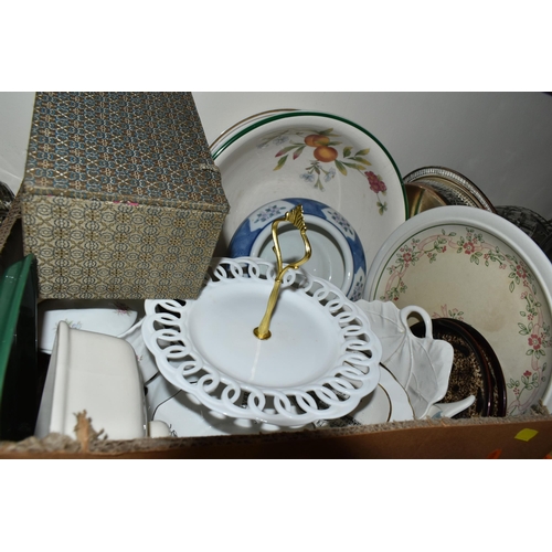 461 - SIX BOXES OF CERAMICS, to include Booth's 'Real Olde Willow' pattern dishes, a Boch Delfts wall plat... 