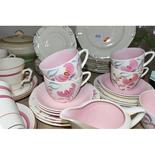 469 - A COLLECTION OF ART DECO TEA AND DINNER WARES, to include a seventeen piece Crown Devon part tea set... 