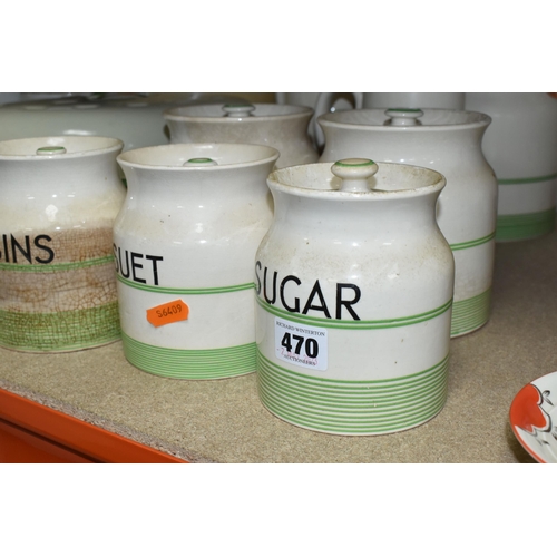 470 - A GROUP OF VINTAGE KITCHEN WARES, of a cream and green theme, to include Sadler Kleen Kitchen Ware t... 