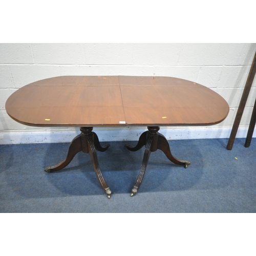 1281 - A REGENCY STYLE EXTENDING DINING TABLE, with two additional leaves, extended length 260cm, closed le... 