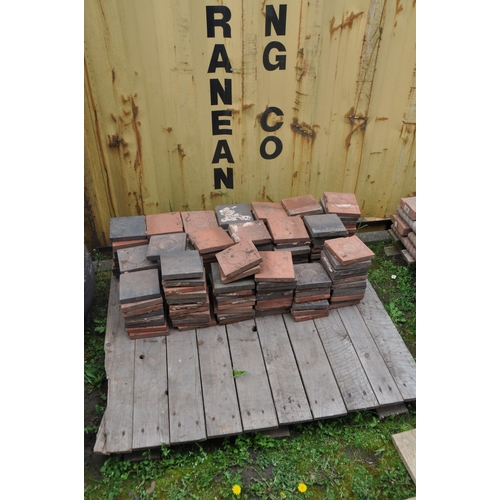 1003 - A QUANTITY OF WEATHERED VINTAGE GARDEN/PATHING TILES, in two colours (on a pallet, approx 160)