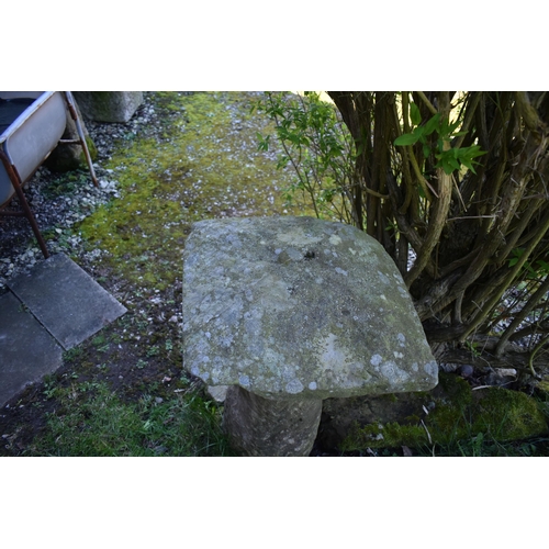 991 - A VINTAGE SANDSTONE STADDLE STONE with square top width 45cm depth 45cm height 80cm Condition some l... 