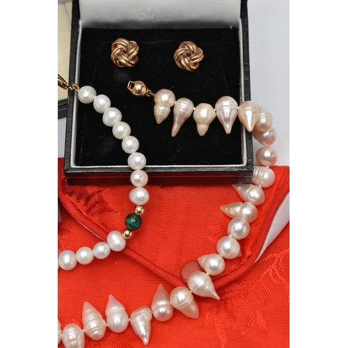 188 - A PAIR OF 9CT GOLD KNOT EARRINGS AND CULTURED PEARL JEWELLERY, 9ct yellow gold knot earrings with po... 