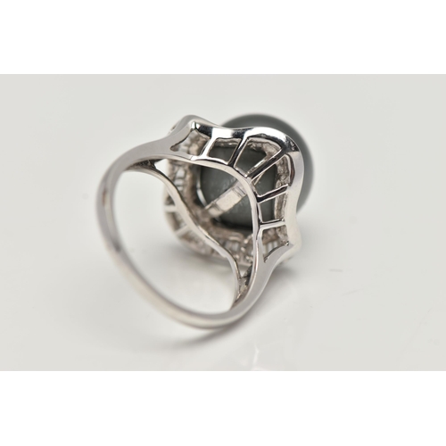 34 - A WHITE METAL THAITIAN PEARL AND DIAMOND DRESS RING, large silver grey pearl, measuring approximatel... 