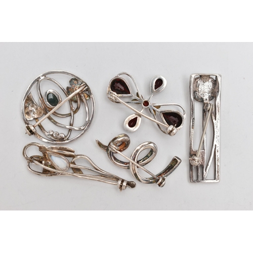 65 - FIVE BROOCHES, to include a silver fly brooch set with a moonstone cabochon, hallmarked Edinburgh, a... 