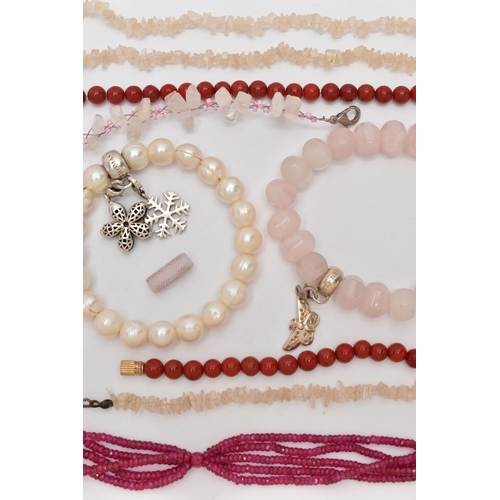 82 - ASSORTED BEADED JEWELLERY, to include a 'Thomas Sabo' fresh water pearl bracelet, fitted with two wh... 