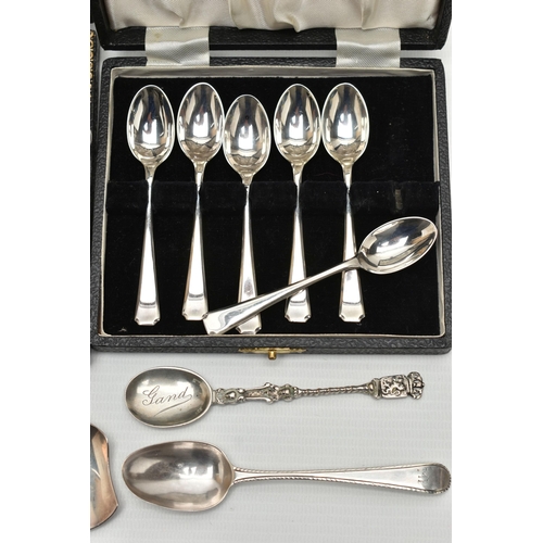 225 - A CASED SET OF SIX ELIZABETH II SILVER TEASPOONS IN THE FORM OF ROMAN SPOONS, maker William Suckling... 