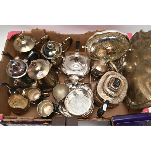 236 - A BOX OF SILVERPLATE, STAINLESS STEEL, ETC, including a boxed silver handled cake knife, makers Vine... 