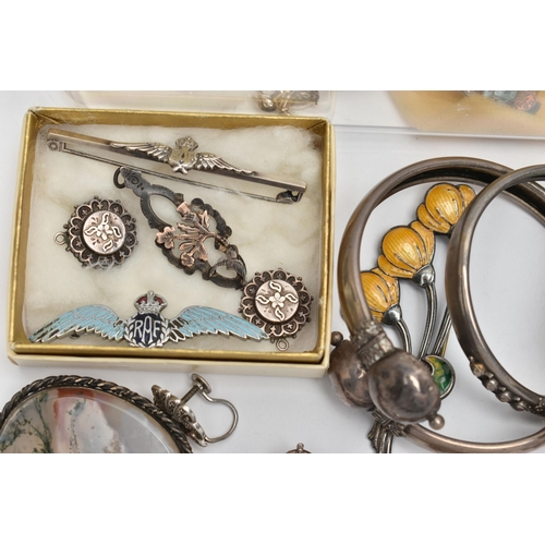 284 - ASSORTED SILVER AND WHITE METAL JEWELLERY, to include a silver charm bracelet with charms, fitted wi... 