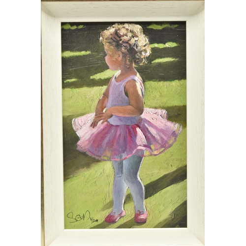 335 - SHERREE VALENTINE DAINES (BRITISH 1959) 'PRETTY IN PINK', a signed artist proof print depicting a sm... 