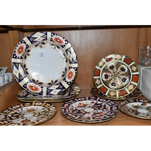 381 - NINE ROYAL CROWN DERBY AND SIMILAR IMARI PLATES, comprising a Royal Crown Derby 1128 side plate and ... 