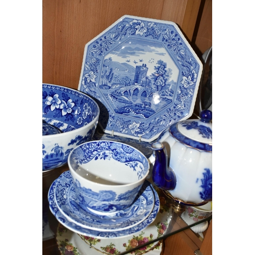 398 - A GROUP OF SPODE BLUE AND WHITE TEAWARE, comprising a Carlton Ware flow blue teapot (glued base), tw... 