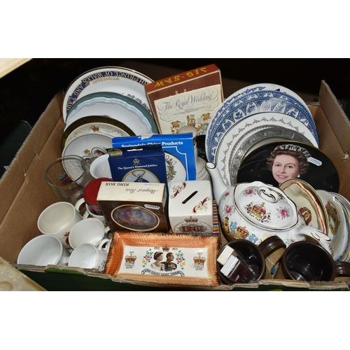 490 - THREE BOXES AND LOOSE PICTURES, CERAMICS, GLASSWARES AND SUNDRY ITEMS, to include a brass coach lamp... 