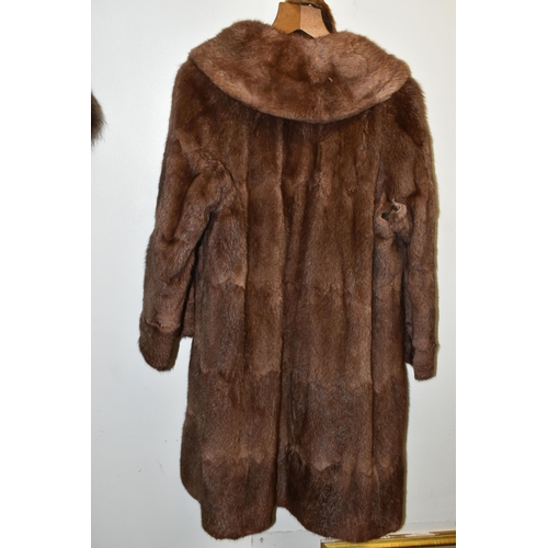 502 - A FUR COAT, CAPE AND STOLE, comprising a mid-brown fur coat, chest size approximately 30-32'', lengt... 