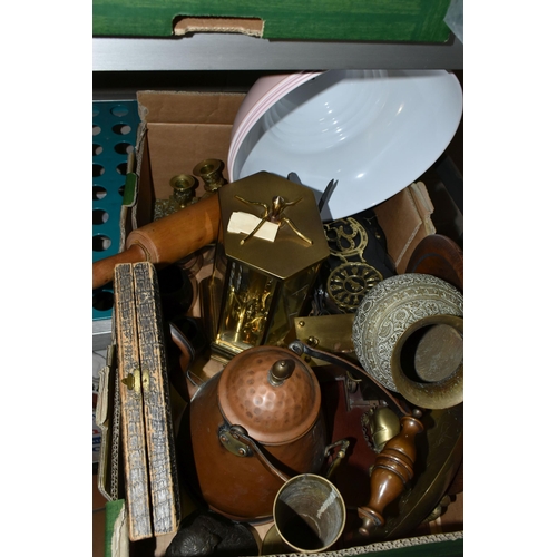 540 - FOUR BOXES AND LOOSE CERAMICS, GLASS, METALWARES AND SUNDRY ITEMS, to include a seventeen piece Newh... 